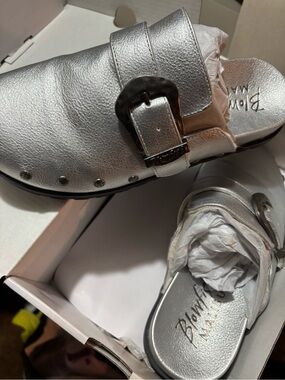 Blowfish Malibu Silver Leather Slip-On Mules with Buckle